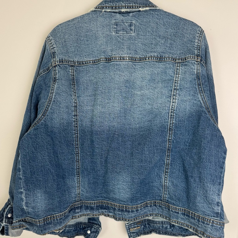 Universal Thread Denim Jacket Blue Trucker Stretch Women's XL - Picture 2 of 5